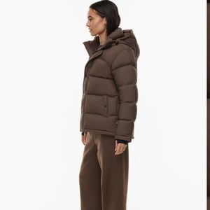 The super puff aritzia